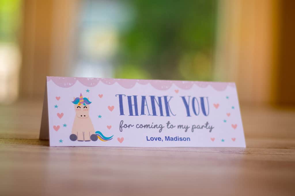 Free Printable Unicorn Bag Toppers - Unicorn Themed Party Favors