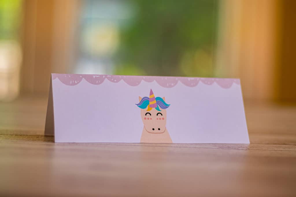 Free Printable Unicorn Bag Toppers - Unicorn Themed Party Favors