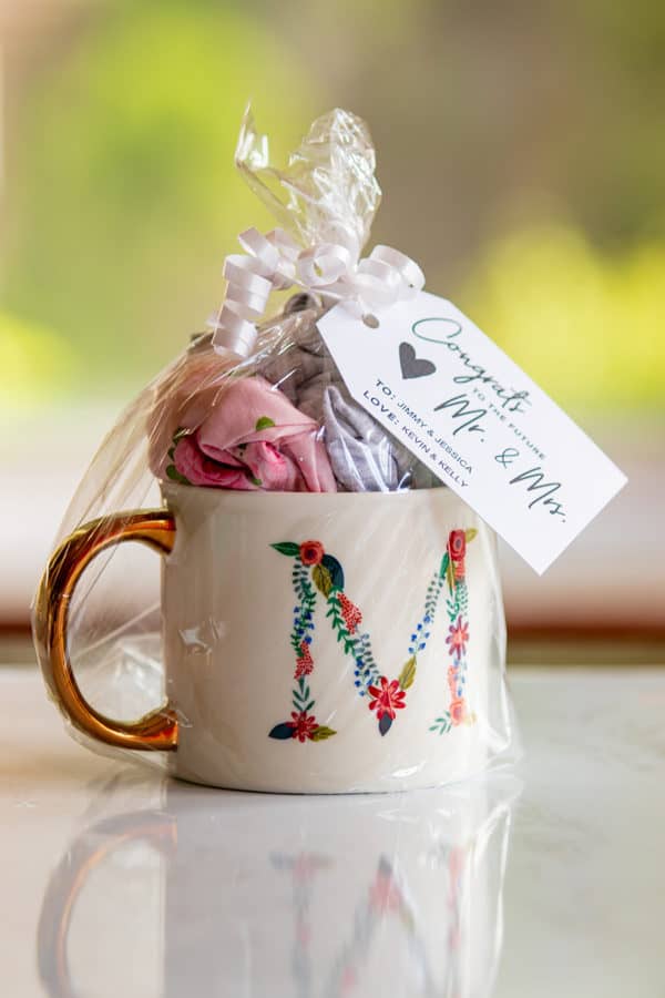 Engagement Gift Idea with Free Printable Gift Tag | Last Minute Gift Idea