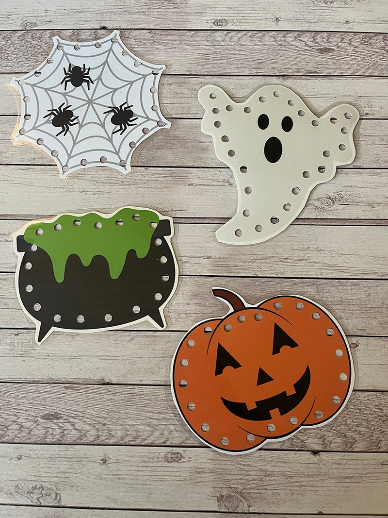 4 halloween lacing cards