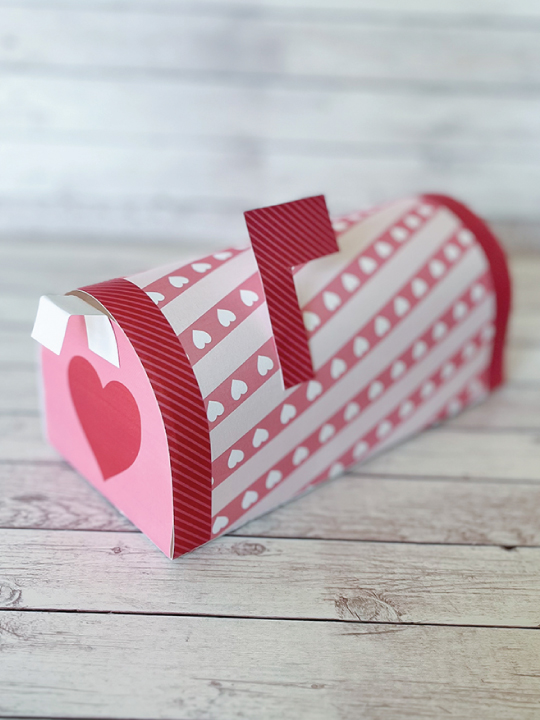 Free Printable Valentine's Day Mailbox - Pjs and Paint