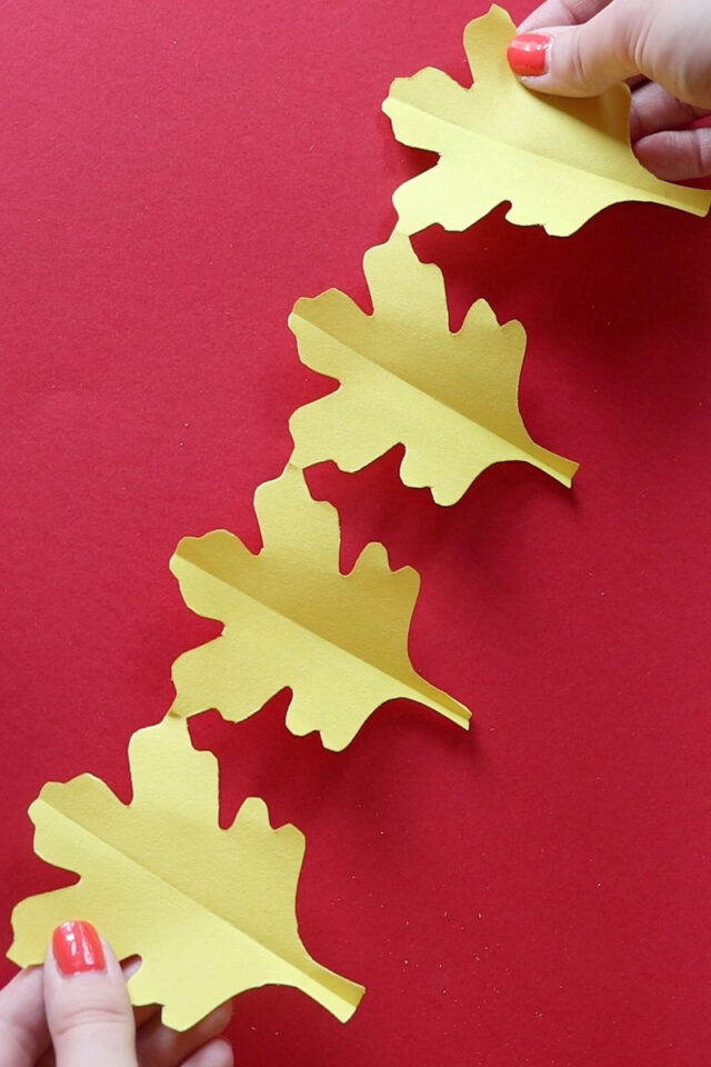 How to Make a Leaf Paper Chain - Pjs and Paint