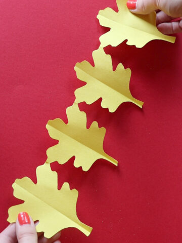 leaf paper chain Archives - Pjs and Paint
