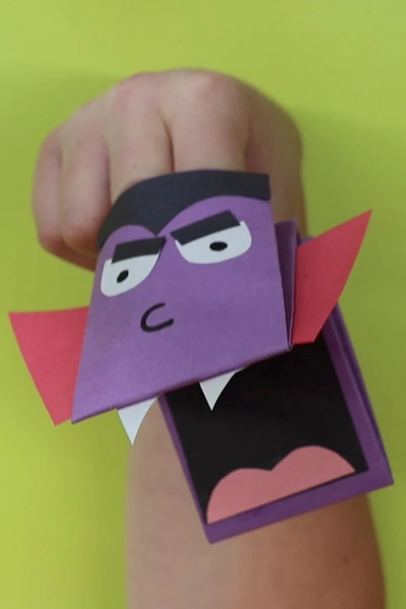 paper vampire puppet