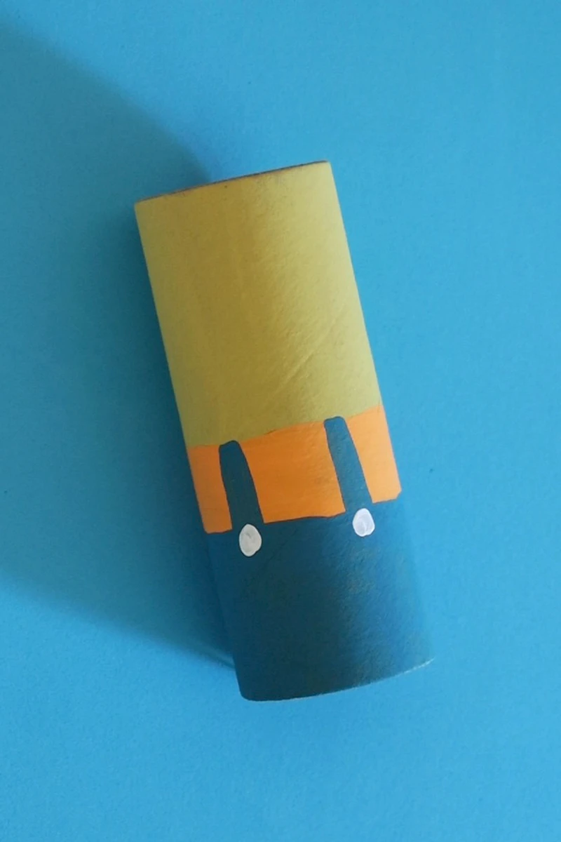 Toilet Paper Roll Scarecrow Craft - Pjs and Paint